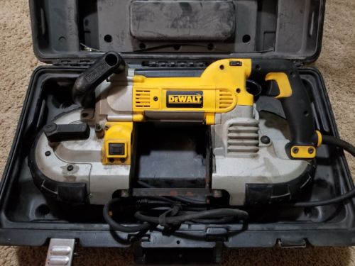 Dewalt dwm120k Heavy Duty Deep Cut Variable Speed Bandsaw