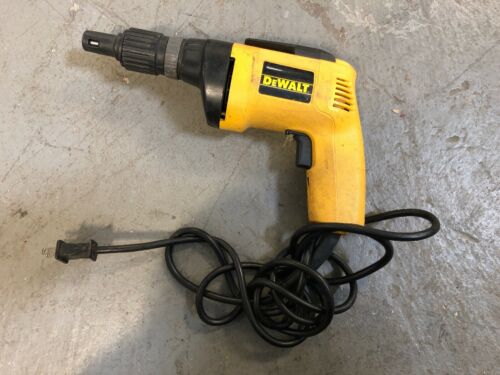 DeWalt  VSR Deck Screwdriver - DW254