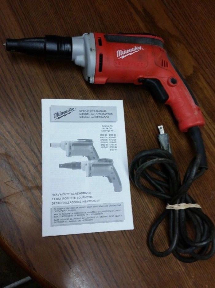 Heavy Duty Milwaukee Screwdriver 6580-20 & Manual Works Great Free Ship (878)