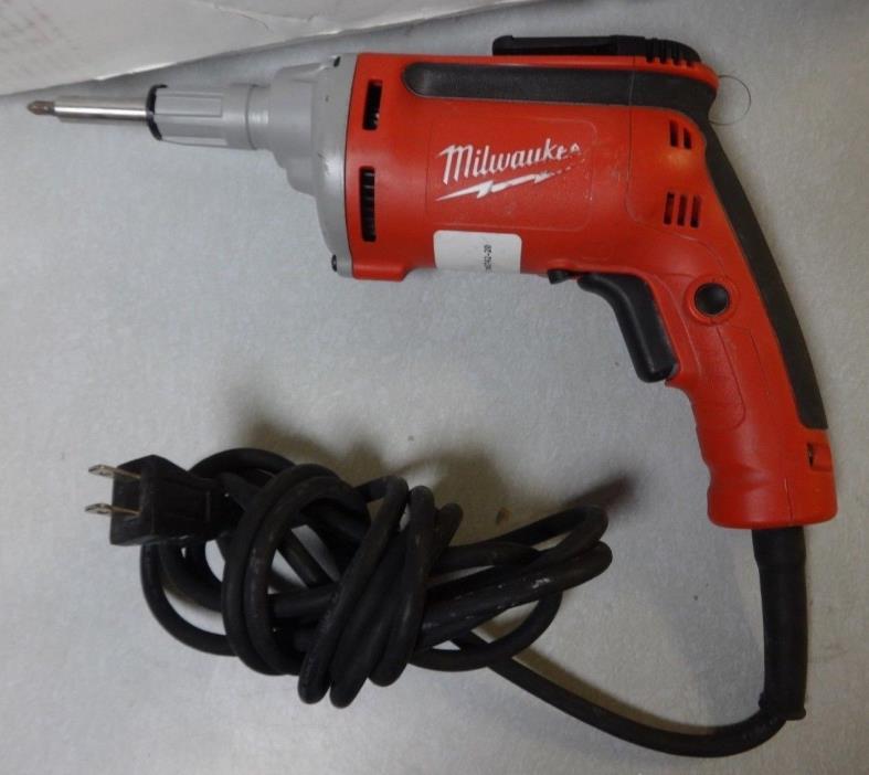 Heavy Duty Milwaukee 6742-20 Drywall Screwdriver