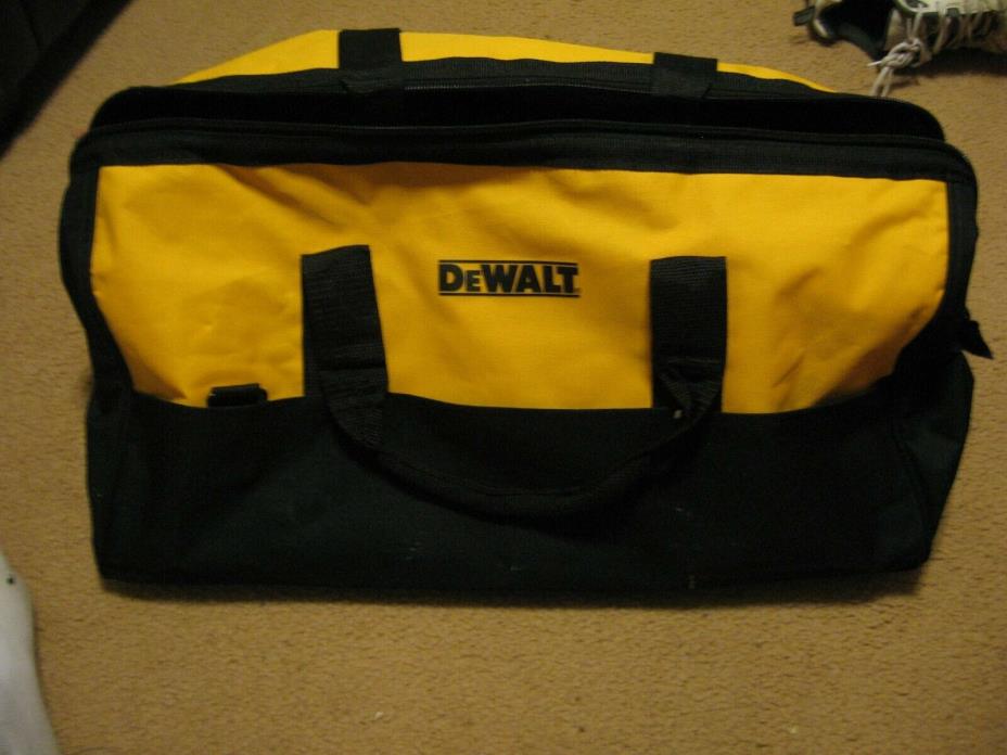 Very Large Dewalt Tool Bag Heavy Duty W/ Shoulder Strap 11 pockets 26