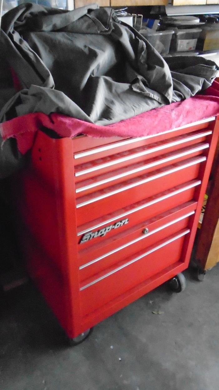 near mint 1980's Snapon KRA380 bottom tool box w/original casters from estate