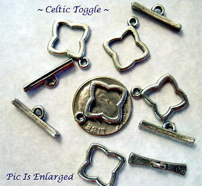 5 Antique Silver Celtic Toggle Clasp Clasps