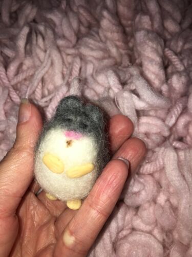 Needle Felted Wool Mouse Animal Small Gray & White Clay Paws