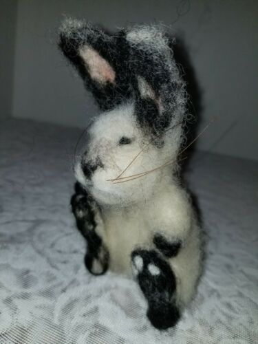 Adorable Ooak Needle Felt Baby Bunny Rabbit Handmade Easter  5