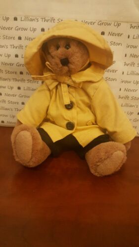 Boyd's Bear Wearing Raincoat Bumbershoot B. Jodibear April Showers Boyds Bear