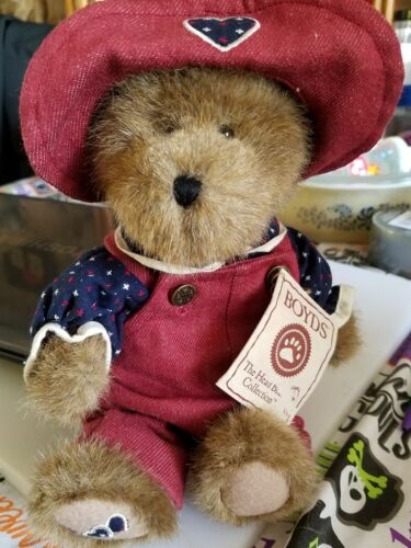 BOYDS BEAR COLLECTION RETIRED STYLE # 904082 MAGGIE B. BEARHEART