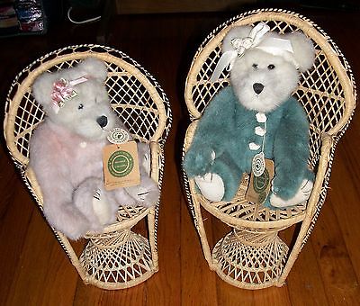 VINTAGE BOYDS  BEARS GUINEVERE & GWENNORE JOINTED chairs NOT included VALENTINE