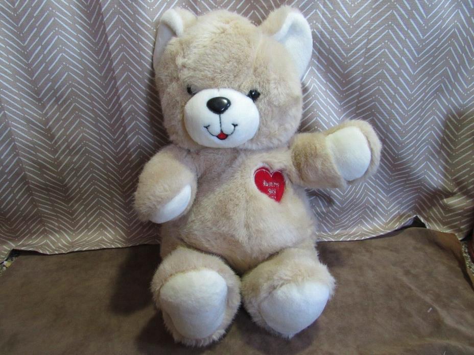 Humfrey Tan Teddy Bear Heart 1989 Holiday Christmas