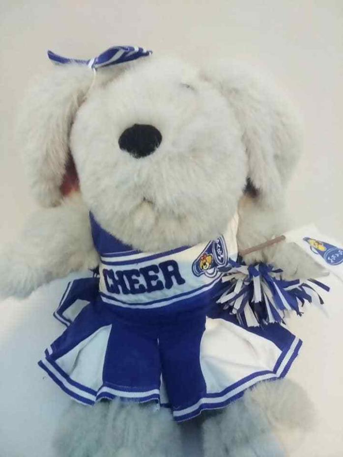 M.T. Bear & Co. Bunny Rabbit Plush Plays Twinkle Little Star In BABW 1999