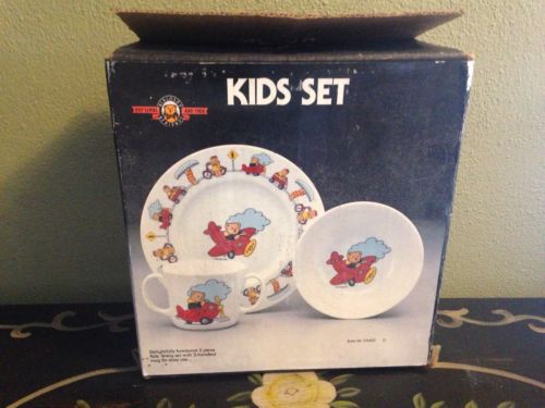 Bialosky Bear & Friends Kids Dinnerware Set Plate Bowl Cup 1985 O'Neils Store