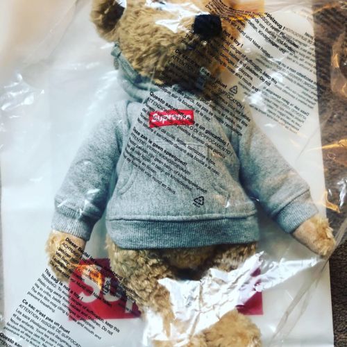 Supreme Teddy Bear Steiff