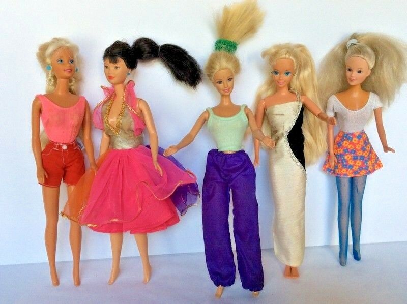 Lot of 5 Collectible Vintage Mattel Barbie & Geoffrey Dressed Dolls 1976-1998
