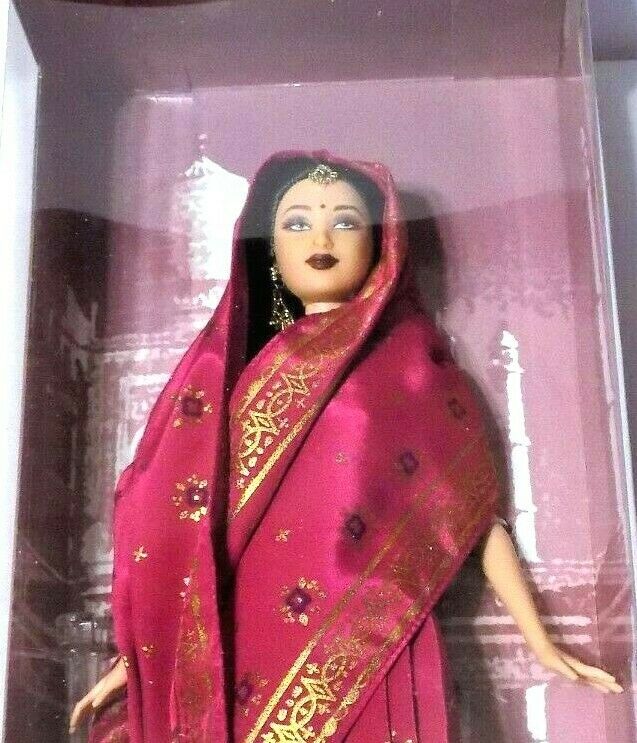 4037  MIB Vintage PRINCESS of INDIA Barbie from 2000 NRFB    Elegant Barbie
