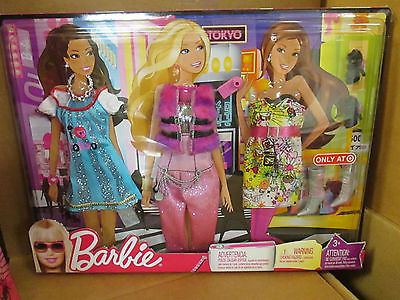 2009 BARBIE FASHIONS   3 FASHIONS W/ACCESSORIES......NEW.....NRFP