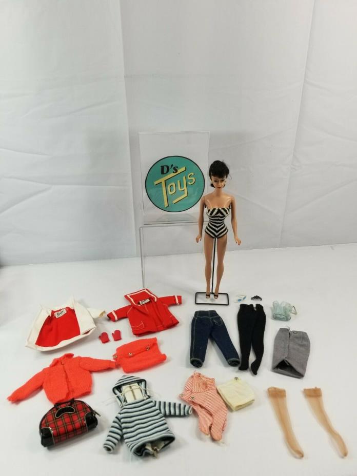 VINTAGE MATTEL BARBIE BLACK HAIR WITH CLOTHES AND ACCESSORIES