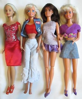 Barbie Dolls Lot of 4 Beautiful Barbies Excellent Fully Clothed w/ Shoes # 25