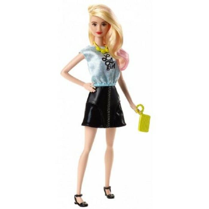 LA GIRL FASHIONISTAS BARBIE DOLL 2014 MATTEL MINT NRFB SHAVED HEAD FLAT FEET