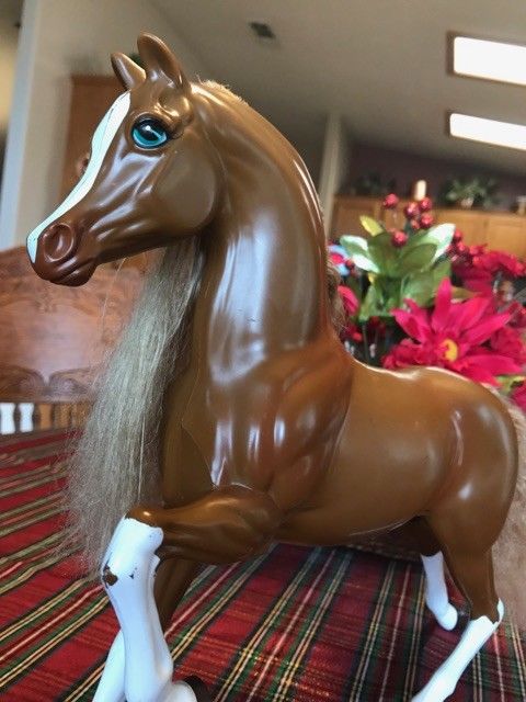 BARBIE HORSE 1999 Chestnut w/Flaxen Hair - Semi-Vintage, VGUC w/Saddle, Mattel