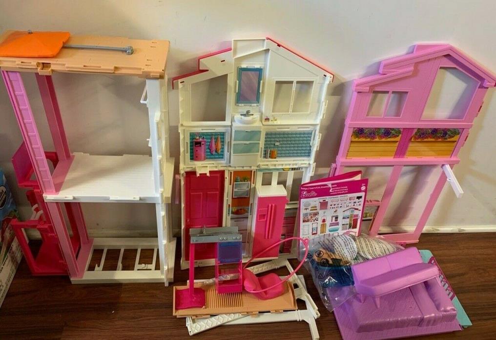 Barbie Mattel DLY32 Barbie Pink Passport 3-Story Townhouse MISSING PARTS AS-IS!