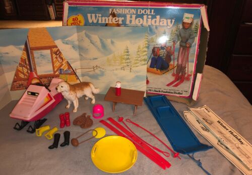 Vtg 1984 Arco Fashion Doll Winter Holday Play Set for 11