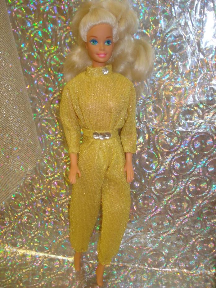 VINTAGE BARBIE JUMPSUIT~70'S~DISCO~GLITTER YELLOW/SILVER/SEQUINNED/DOLMAN~MNT~