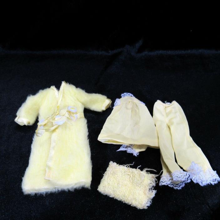 Mattel Skipper Lemon Fluff 3 Piece Robe Pajama Top and Bottom