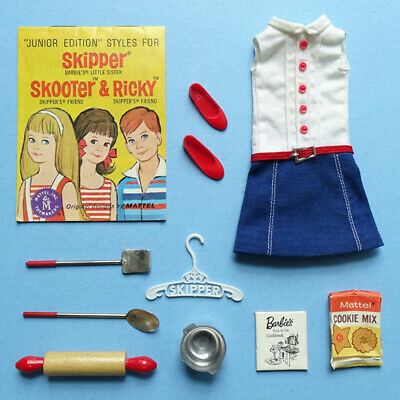 1965 Skipper Doll Cookie Time Outfit #1912 Complete Dress Cookbook Bowl Spoon EC