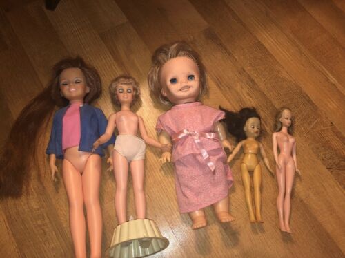 Lot Of Vintage Dolls 60’s-70’s TLC Crissy Eegee Ect