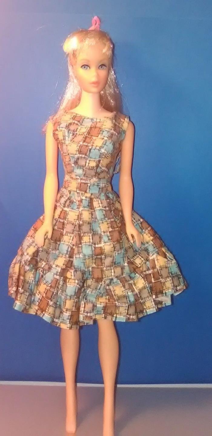 Vintage  Blonde TNT Barbie Stright leg