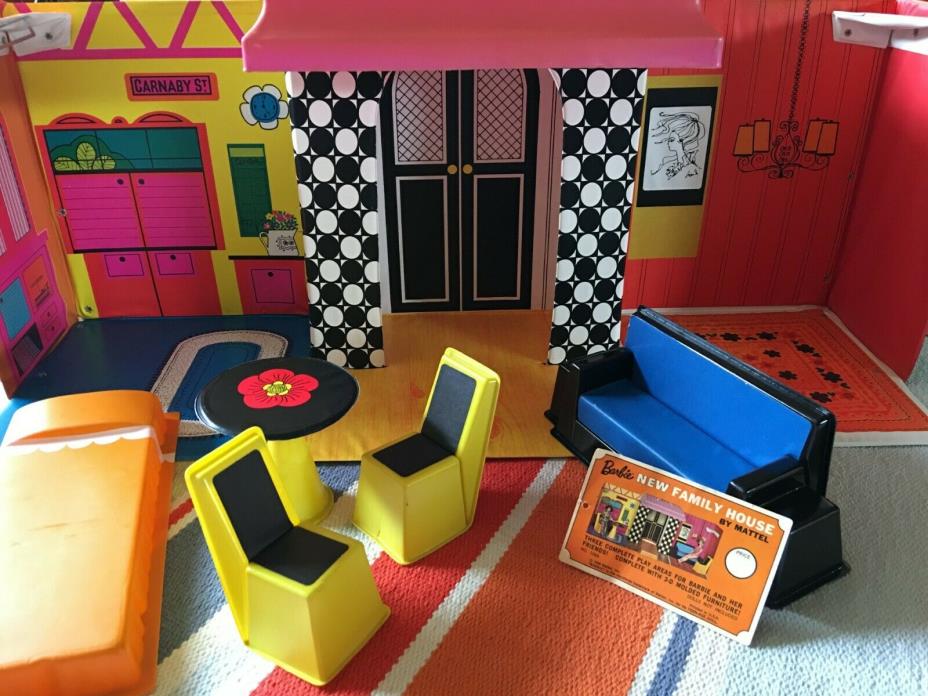 Vintage MOD 1968 Barbie Family House Complete Mattel Furniture Orig Tag Play Set