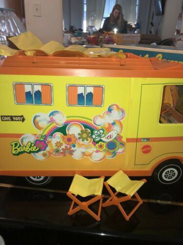 Vintage Barbie Country Camper Pop Up Tent With Two Camping Chairs & Sleeping Bag