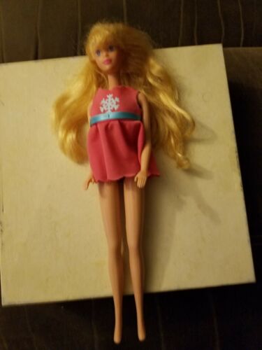 Barbie Vintage Mattel CHINA  Twist N Turn Shirt Blonde Hair