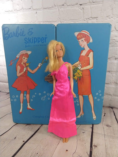 Vintage 1966 Barbie Doll with 1964 Barbie & Skipper Case, Clothing & Accessories