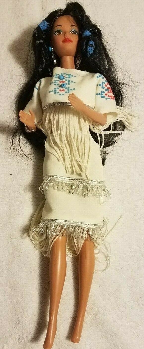 Vintage Native American Barbie Doll * 1966 Malaysia * Mattel *