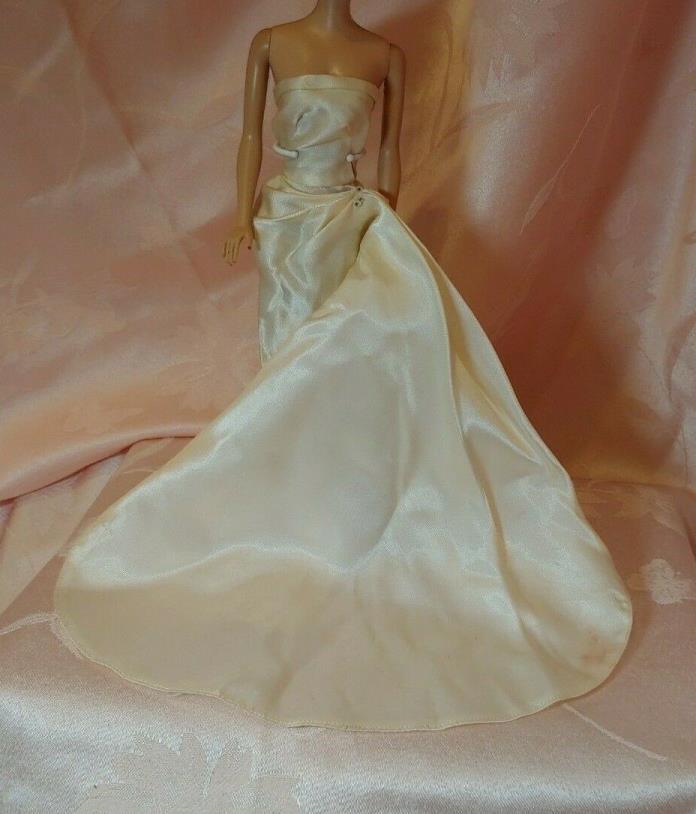 Vintage BARBIE #983 Original Enchanted Evening Gown rare faded to ivory color