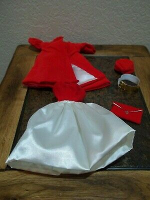 VINTAGE REPRODUCTION BARBIE SILKEN FLAME & RED FLARE- PLUS ACCESSORIES-REPRO