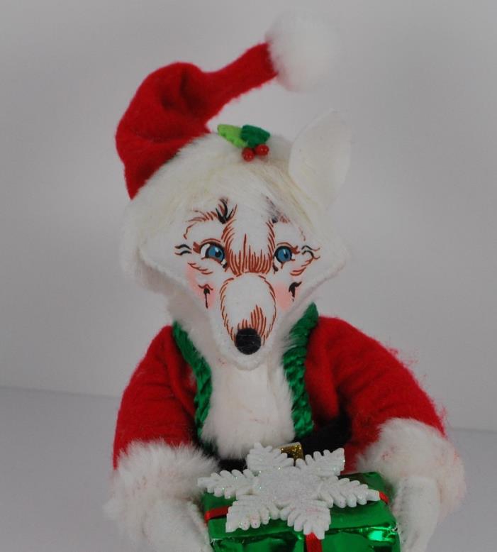 Annalee Christmas white Fox Gift  scarf 2016