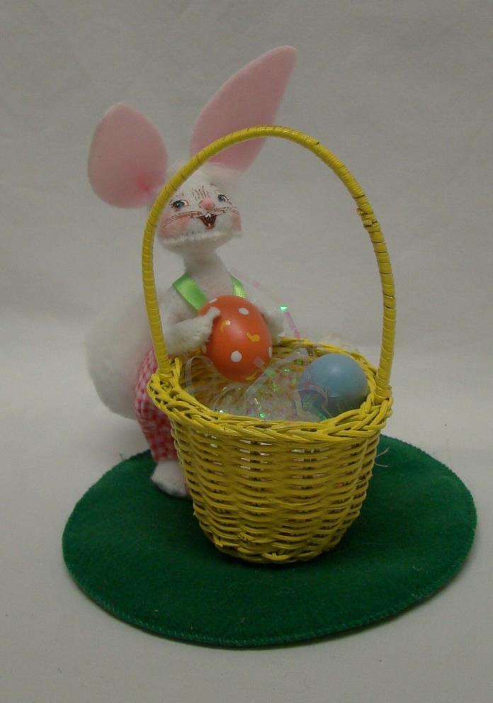 ANNALEE 2010 75th ANNIVERSARY EASTER  BUNNY RABBIT W/BASKET OF EGGS~EXCELLENT~