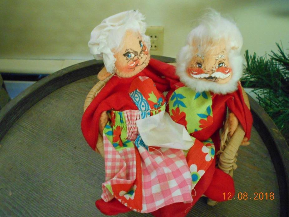 Vintage Annalee Mr. & Mrs. Claus Sitting in Wicker Chair-1970-Used