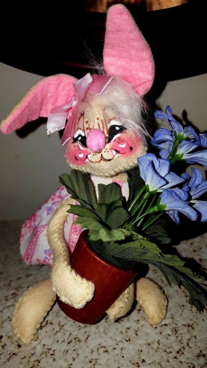 Vintage AnnaLee Mobilitee Bunny Doll Holding Potted Flowers