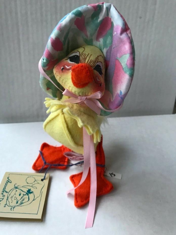 Vintage Annlee Dolls 1994 Easter Girl Duck w/  Bonnet
