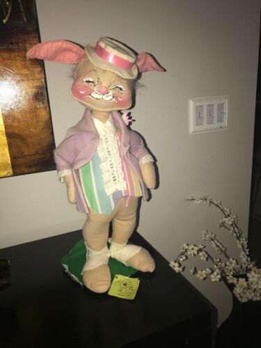 Annalee Easter Bunny Vintage Doll Top Hat Boy Bunny Rabbit Large 20” Tall