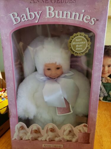 1997Anne Geddes Baby Bunnies Doll Brown Eyes New in Box Soft Huggable Baby Doll