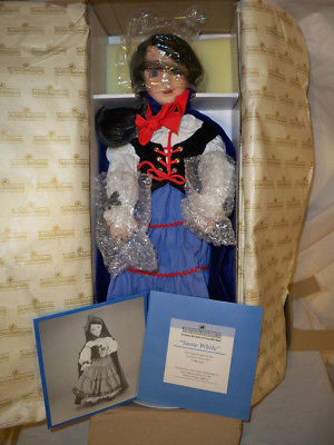 Mint in Box Ashton Drake Snow White Doll European Fairy Tales Collection