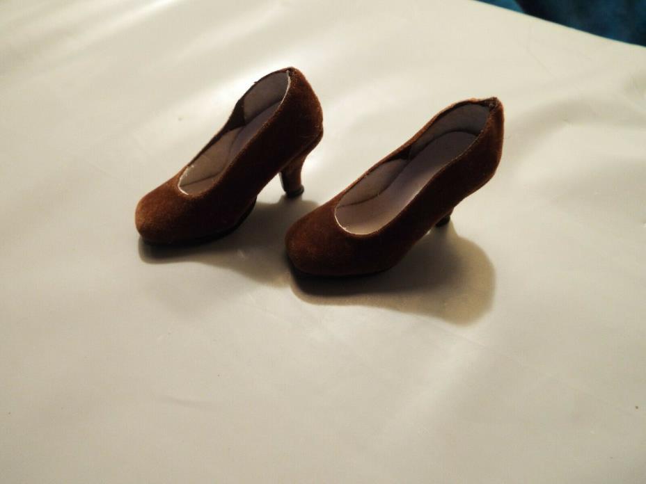 BROWN SUEDE SHOES - Kingstate accessory for 16