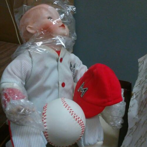 ashton drake doll-Michael The Little Slugger Edwin Knowles Yolanda picture perfc