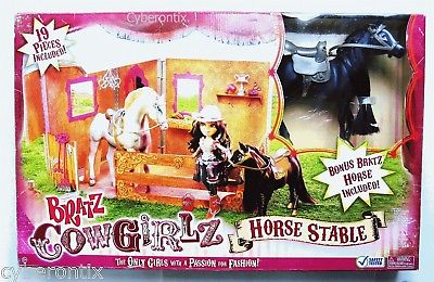 Bratz Play Set Cowgirlz Horse Stable With Black Pony Doll New Sealed in Box