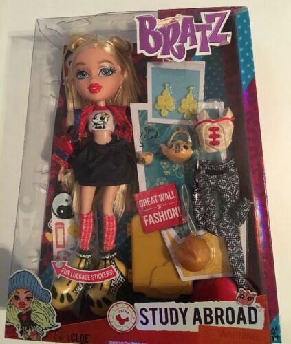 Bratz Cloe (Study Abroad in China) doll and accessories