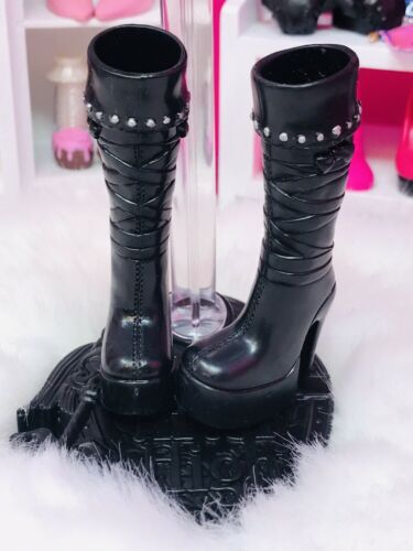Bratz Treasures Replacement Shoes Boots Black Tall